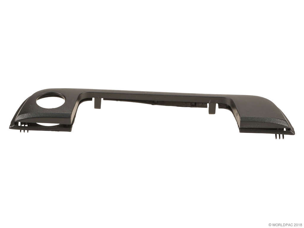 1994-1999 BMW M3 Exterior Door Handle Trim - Front Right Outer (APA/URO Parts)