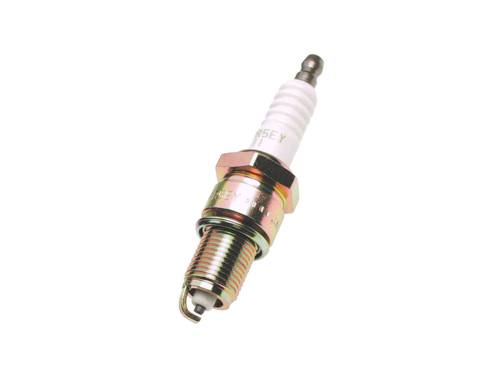 1991-1997 Isuzu Rodeo Spark Plug (NGK)