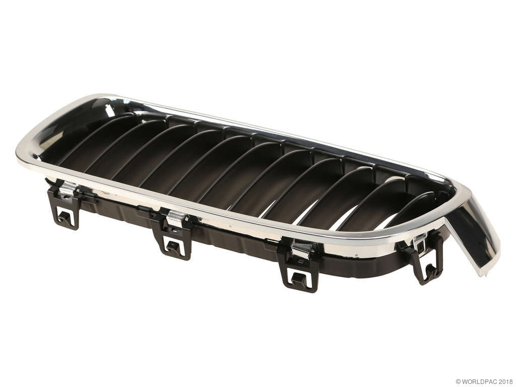 2013-2018 BMW 320i Grille - Front Left Upper (Aftermarket)
