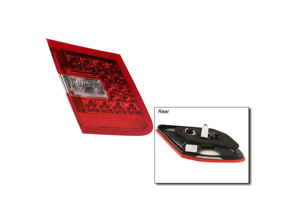2010-2016 Mercedes-Benz E350 Tail Light Assembly - Left Inner (ULO)