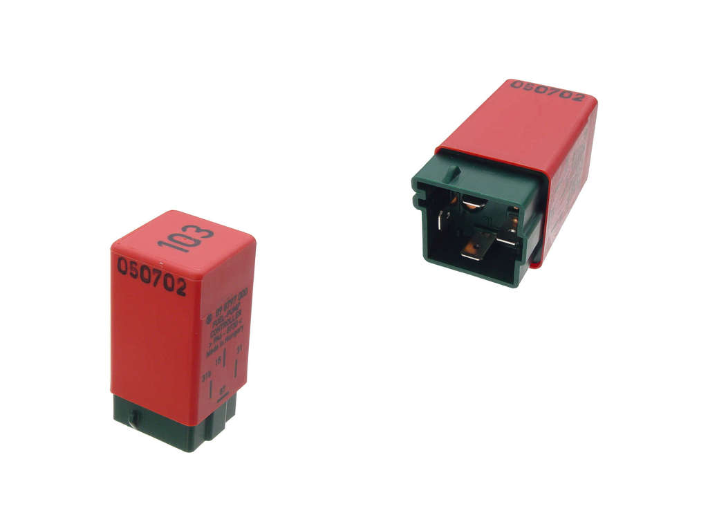 2000 Volvo V70 Accessory Power Relay (CARQUEST)