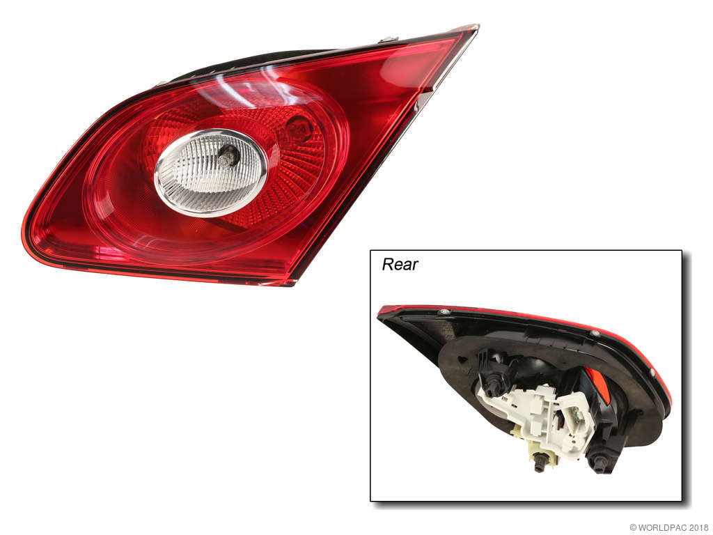 2009-2012 Volkswagen CC Tail Light Assembly - Right Inner (Magneti Marelli)