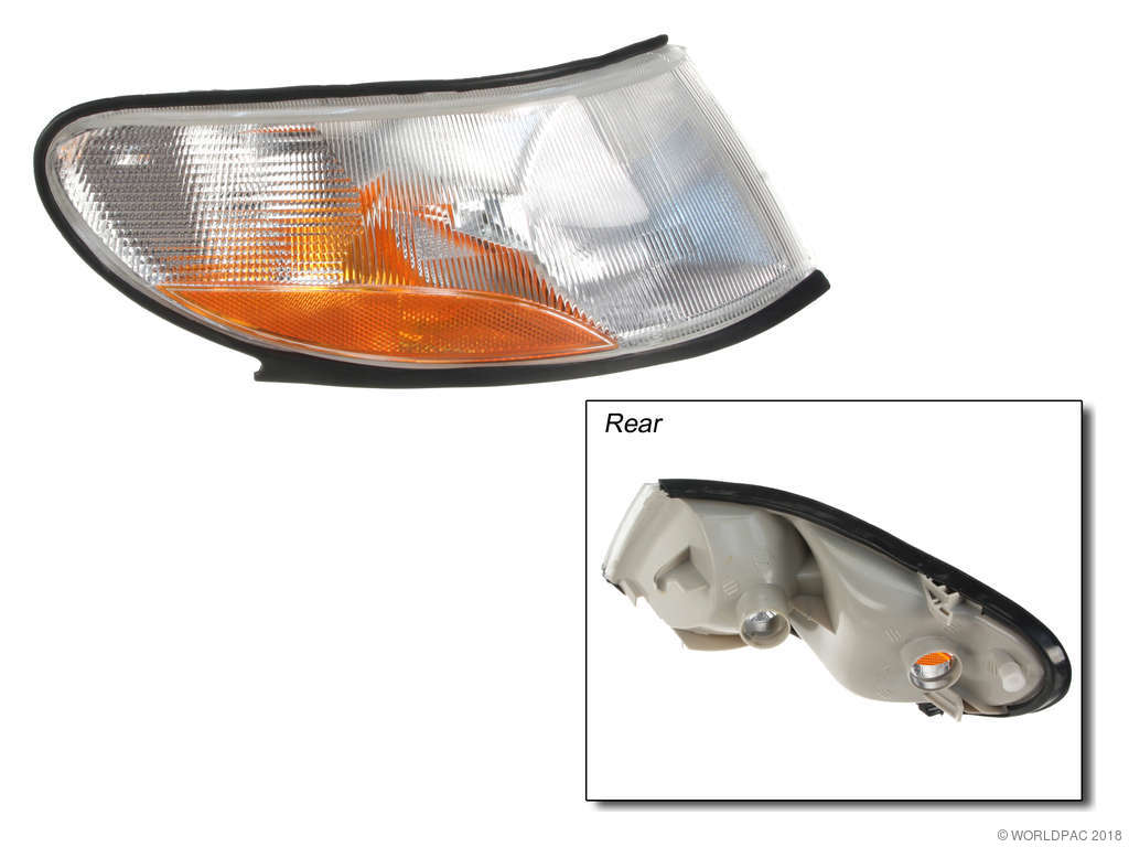 1994-1998 Saab 900 Turn Signal Light Assembly - Right (APA/URO Parts)