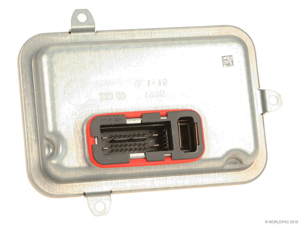 2008-2011 Mercedes-Benz C300 High Intensity Discharge (HID) Headlight Control M (Magneti Marelli)