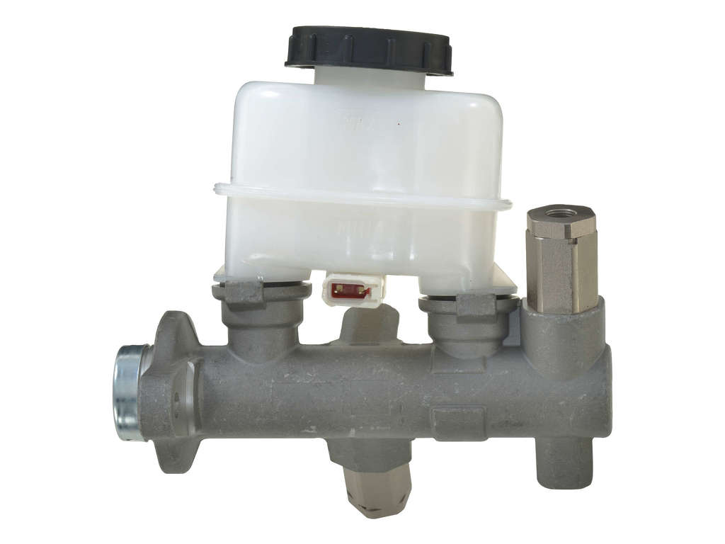 2000-2006 Nissan Sentra Brake Master Cylinder (Autopart International)