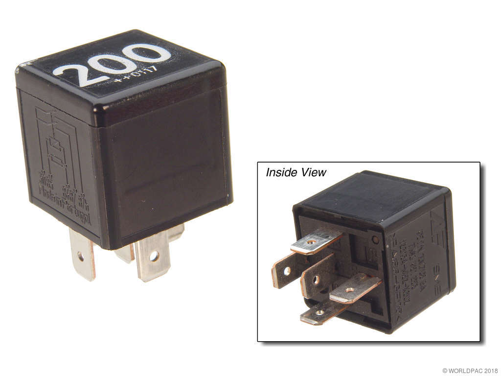 1995-1996 Audi S6 Oxygen Sensor Relay (Genuine)