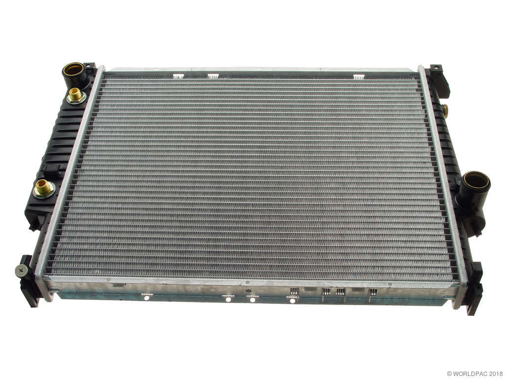 1988-1991 BMW 325iX Radiator (Nissens)