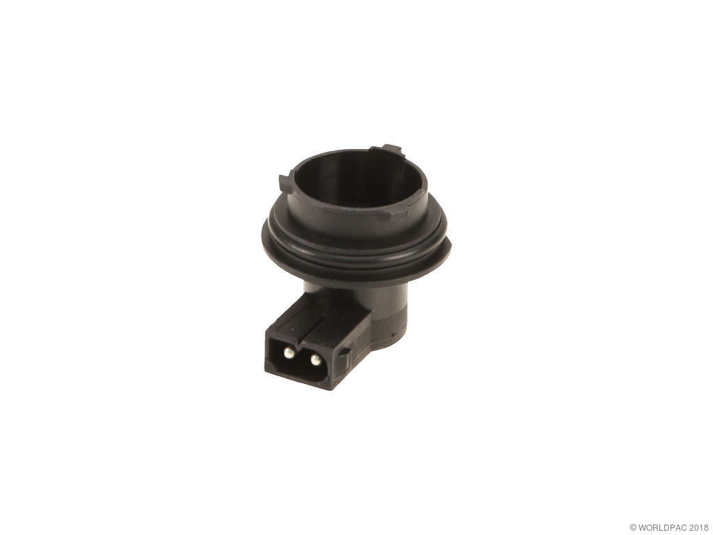 1997-2000 BMW 528i Center High Mount Stop Light Socket (APA/URO Parts)