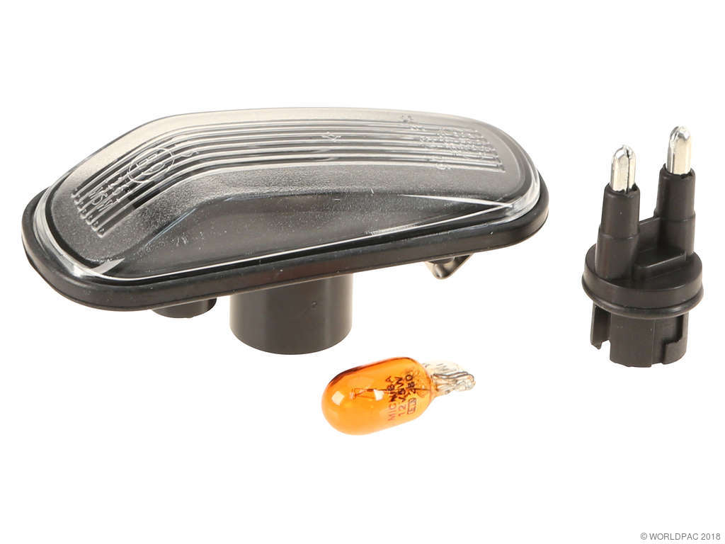 1999-2003 Saab 9-3 Turn Signal Light - Front (Professional Parts Sweden)