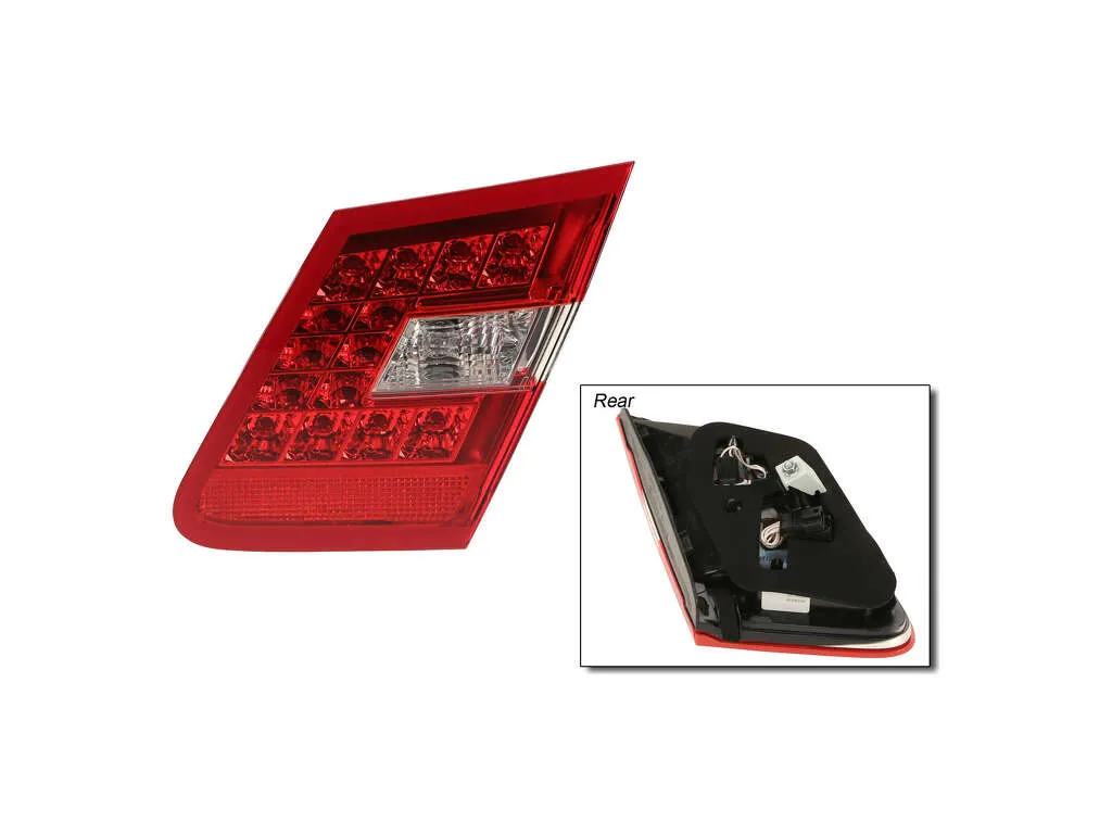 2010-2016 Mercedes-Benz E350 Tail Light Assembly - Right Inner (ULO)