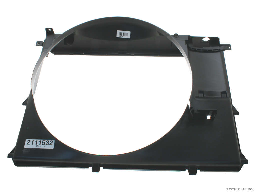 1995-2001 BMW 740i Engine Cooling Fan Shroud (Behr)