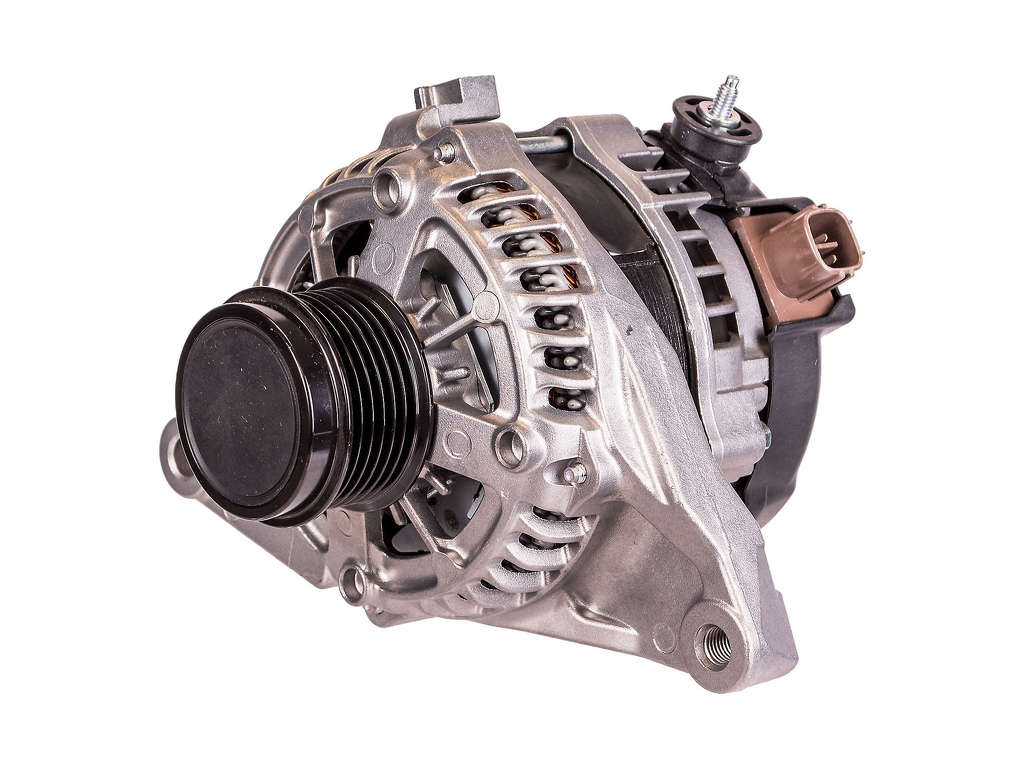 2015-2017 Toyota Camry Alternator (Denso)