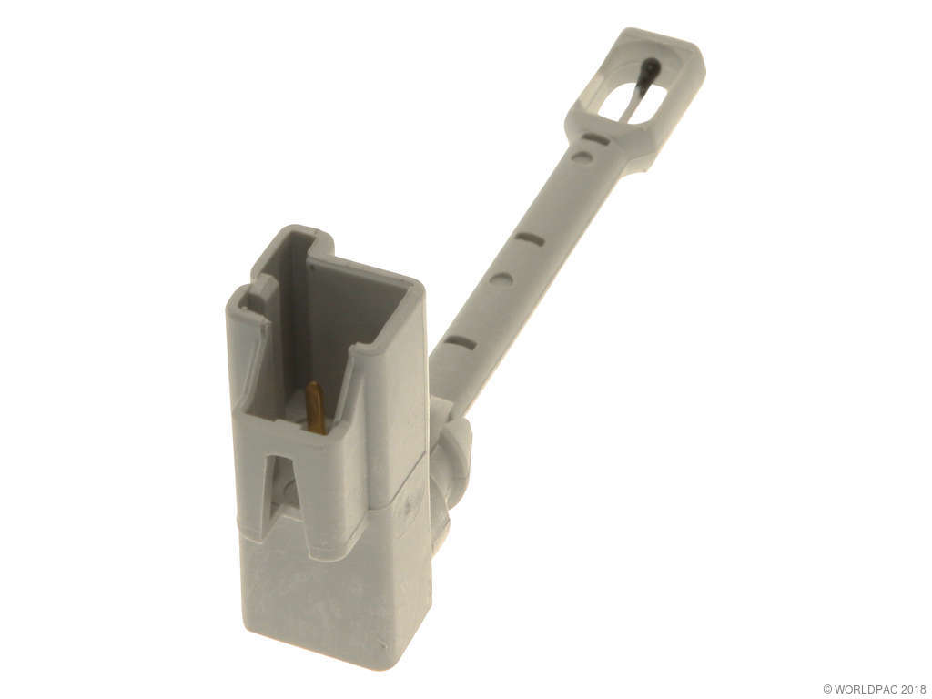 2000-2008 Jaguar S-Type A/C Refrigerant Temperature Sensor (Genuine)