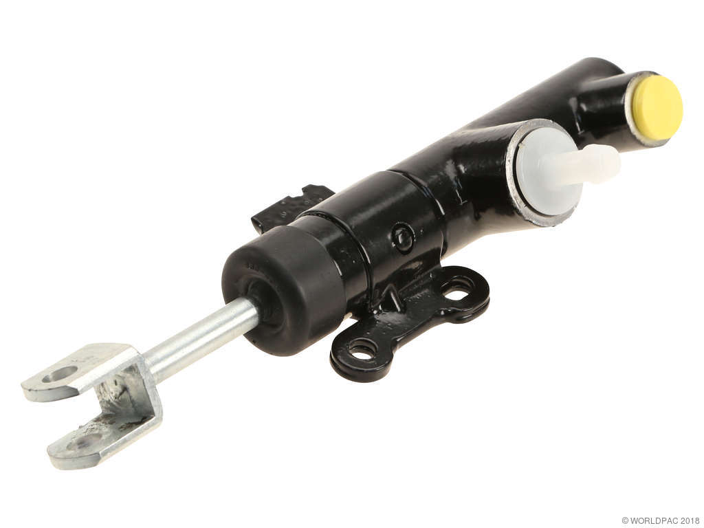 1990-1998 Saab 9000 Clutch Master Cylinder (Professional Parts Sweden)
