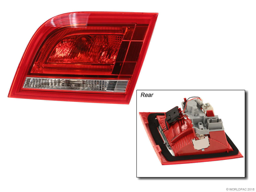 2009-2013 Audi A3 Tail Light Assembly - Right Inner (Magneti Marelli)