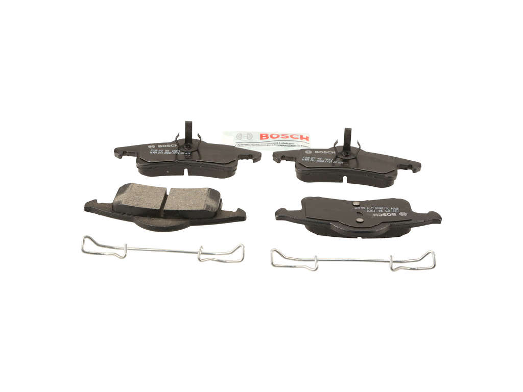 2003-2007 Ford E-250 Disc Brake Pad Set - Rear (Bosch)