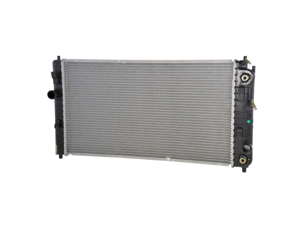 1999-2004 Oldsmobile Alero Radiator (Autopart International)