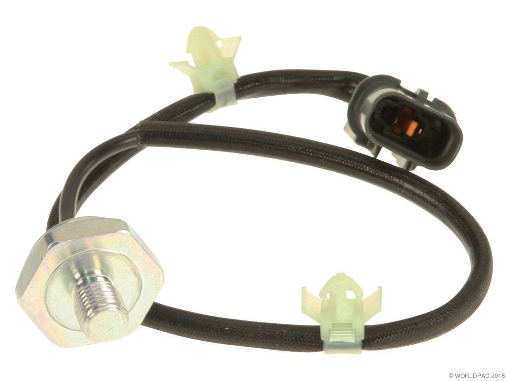 2004-2006 Mitsubishi Outlander Ignition Knock (Detonation) Sensor (Original Equipment)