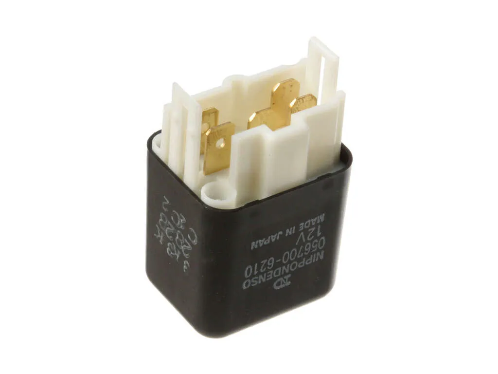 1987-1991 Toyota Camry A/C Clutch Relay (Genuine)