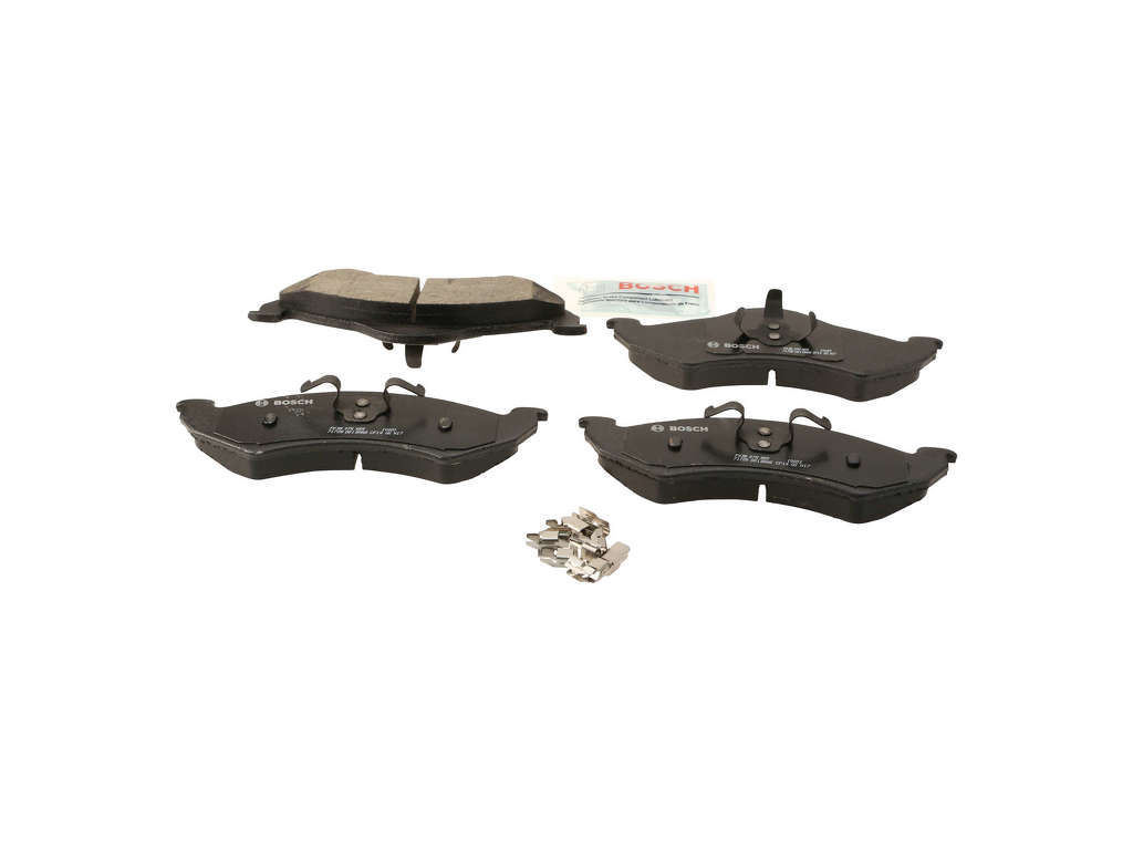 1999-2001 Lexus ES300 Disc Brake Pad Set - Rear (Bosch)