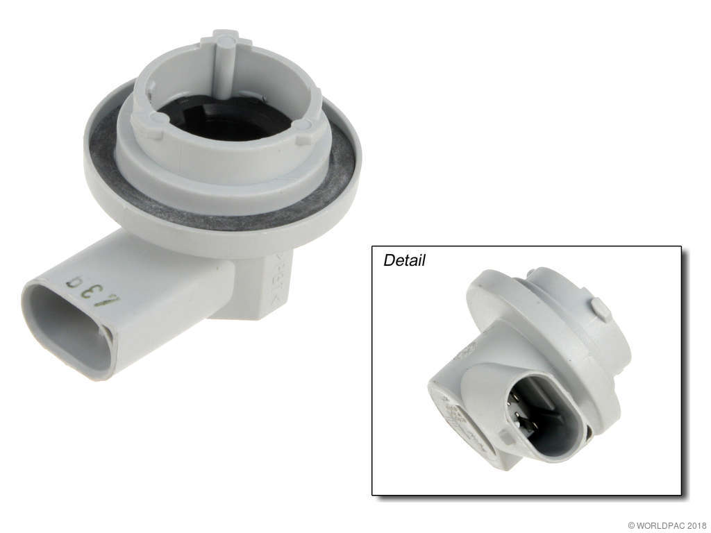 2001-2003 BMW 320i Exterior Light Bulb Socket (Genuine)