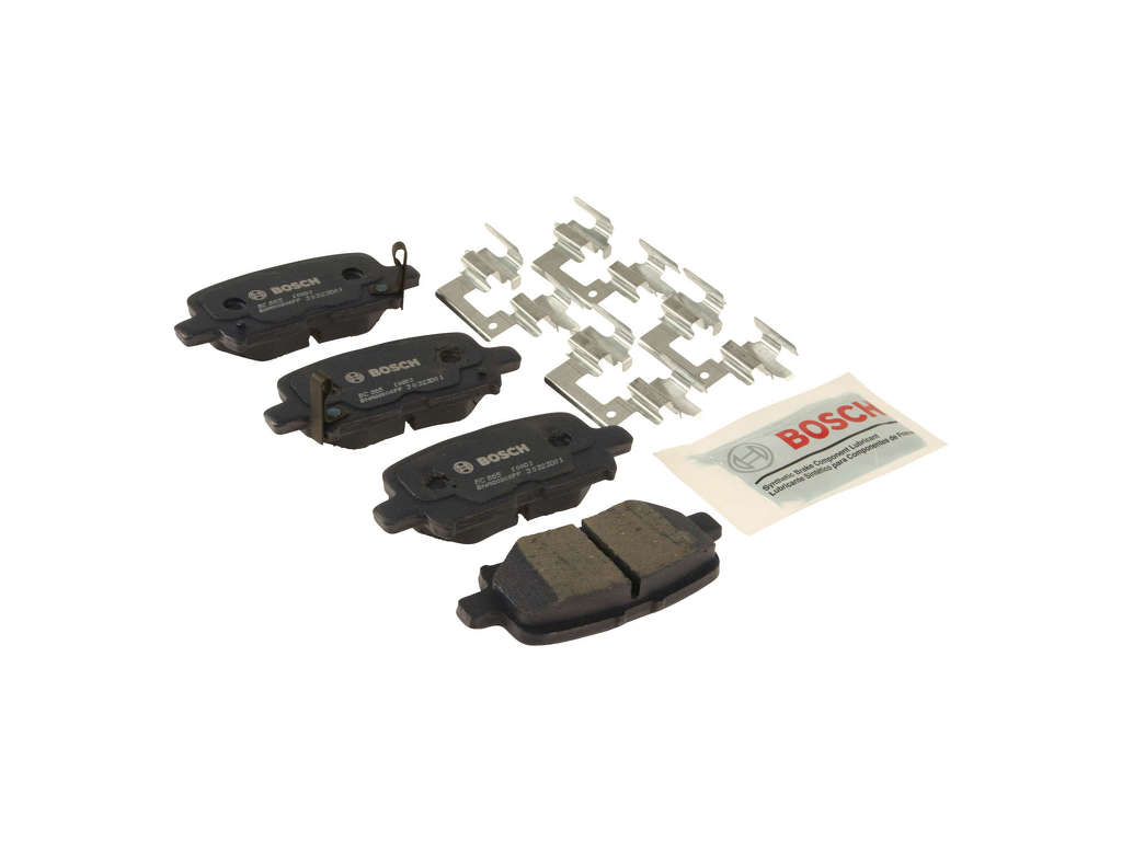 2002-2004 Honda Odyssey Disc Brake Pad Set - Rear (Bosch)