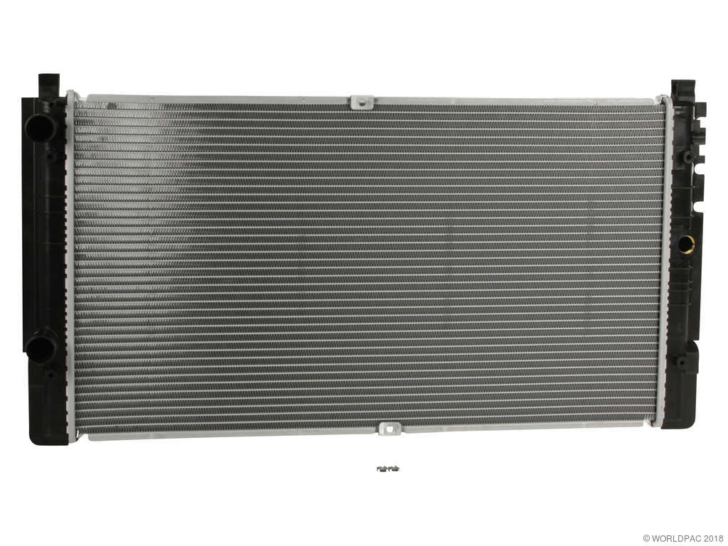 1996-2000 Volkswagen EuroVan Radiator (Nissens)