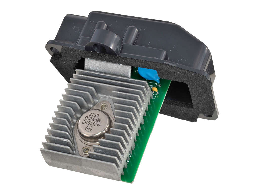 1999-2005 Lincoln Town Car HVAC Blower Motor Control Module (Autopart International)