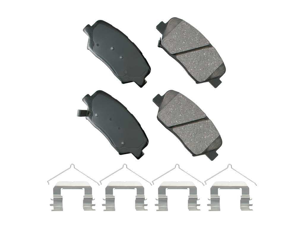 2017-2018 Hyundai Santa Fe Sport Disc Brake Pad Set - Front (Akebono)