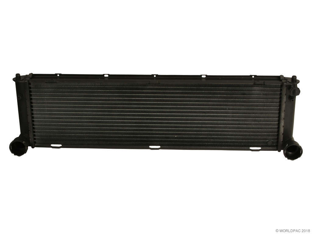2001-2011 Porsche 911 Radiator - Center (Behr)