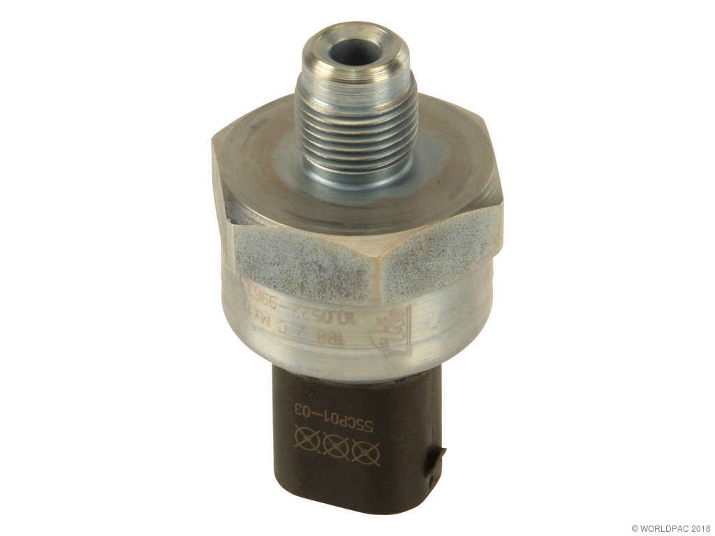 2001-2006 Volvo S80 Brake Fluid Pressure Sensor (Genuine)