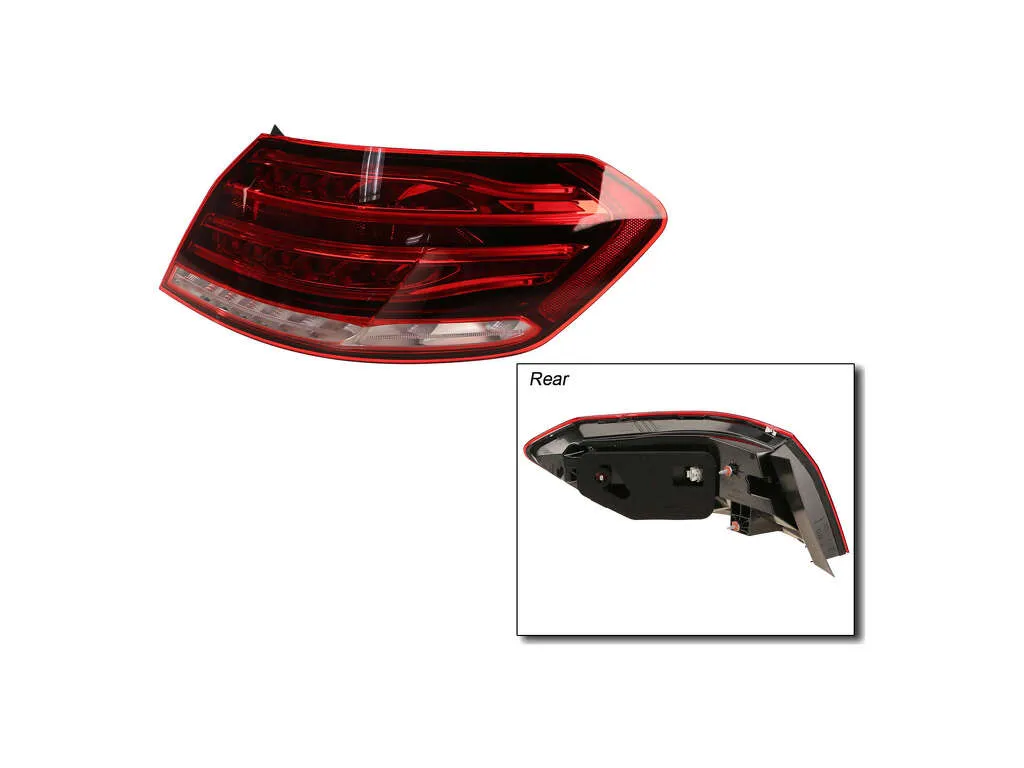 2014-2016 Mercedes-Benz E350 Tail Light Assembly - Right Outer (ULO)