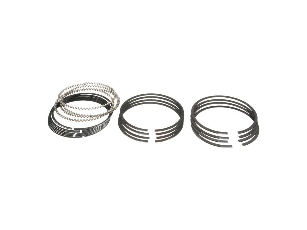1995-2002 Chrysler Sebring Engine Piston Ring Set (Mahle)