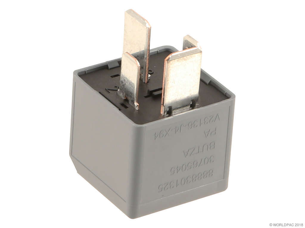 2000-2009 Volvo S80 Accessory Power Relay (Genuine)