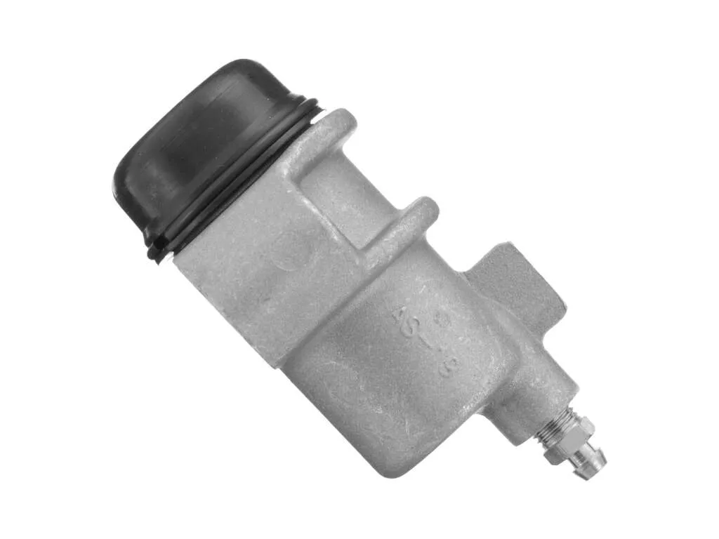 1963-1980 MG MGB Clutch Slave Cylinder (Autopart International)