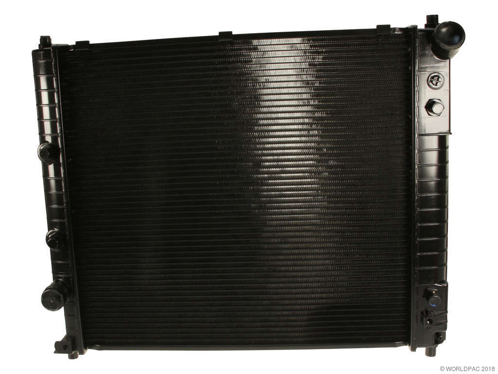 1993-1997 Jaguar Vanden Plas Radiator (Eurospare)