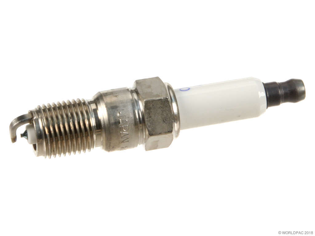 2005-2006 Cadillac STS Spark Plug (ACDelco)