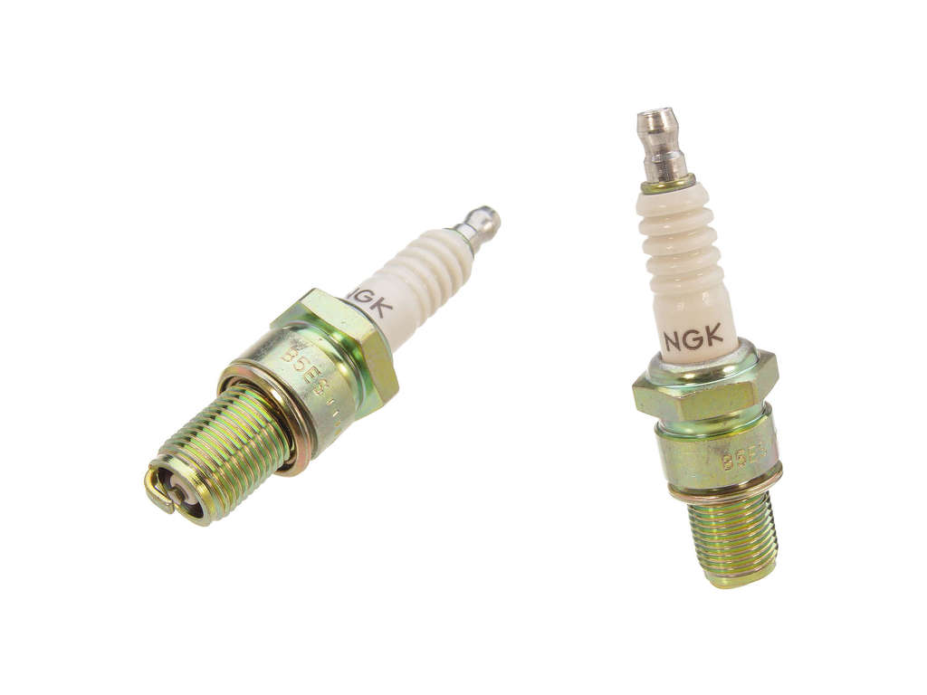 1973-1974 Nissan 610 Spark Plug (NGK)