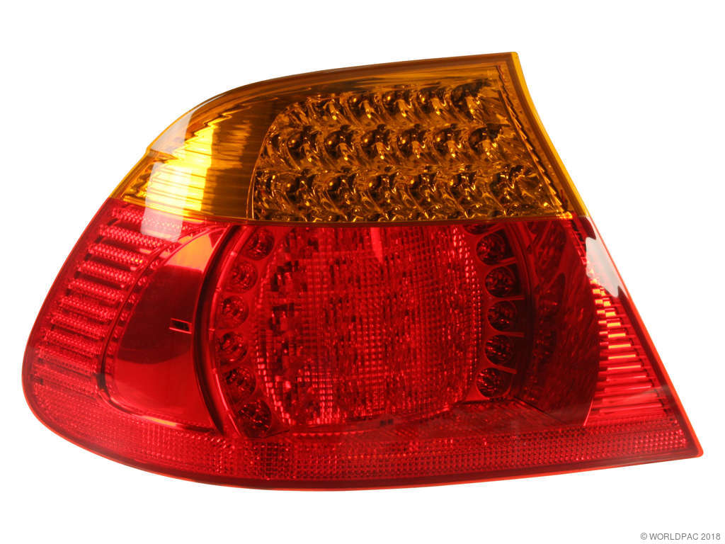 2003-2006 BMW M3 Tail Light Assembly - Left (ULO)