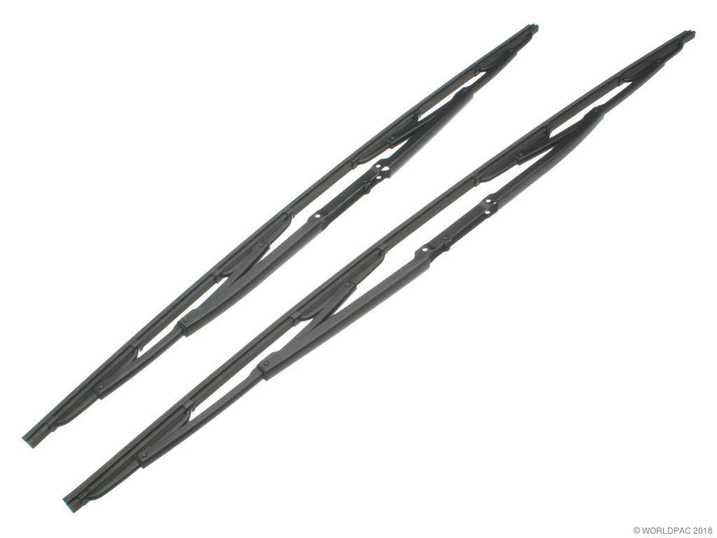 1997-2000 BMW 528i Windshield Wiper Blade Set - Front (Bosch)