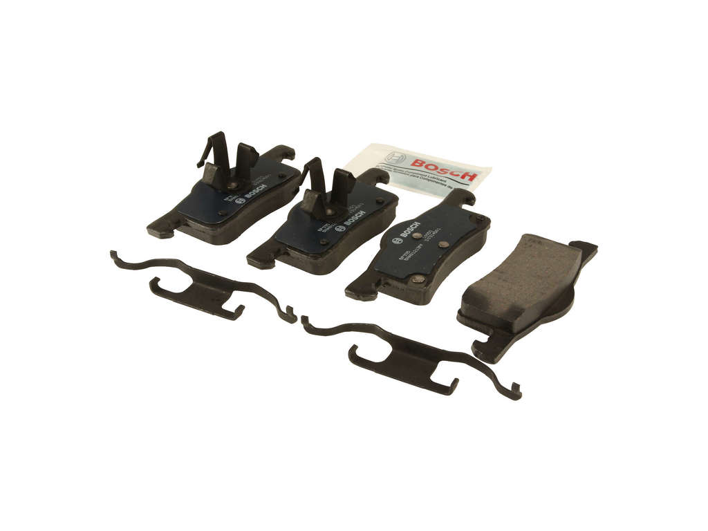 2003-2006 Lincoln Navigator Disc Brake Pad Set - Rear (Bosch)