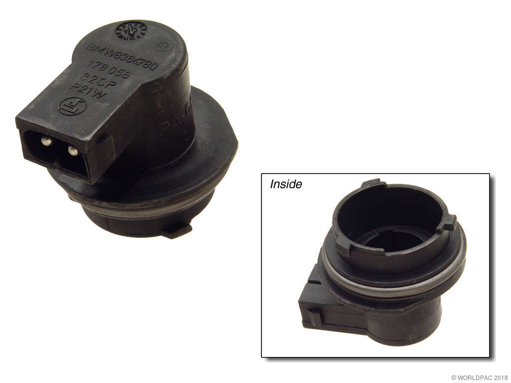 1997-2000 BMW 528i Center High Mount Stop Light Socket (Genuine)
