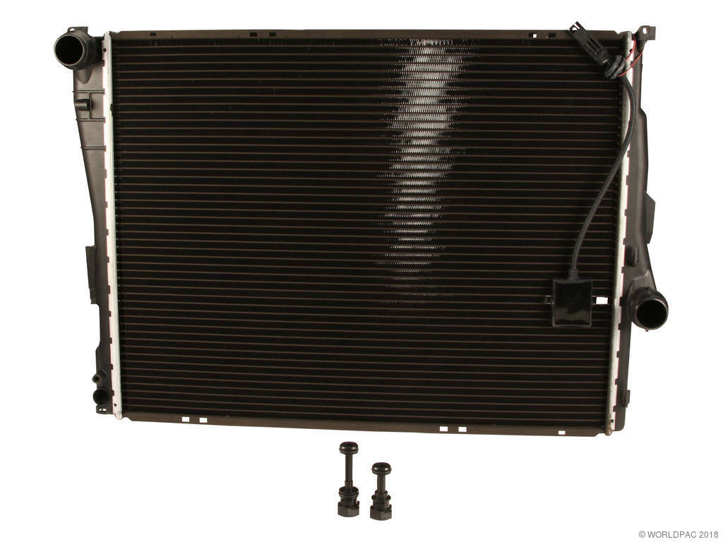 2005 BMW 325i Radiator (Genuine)
