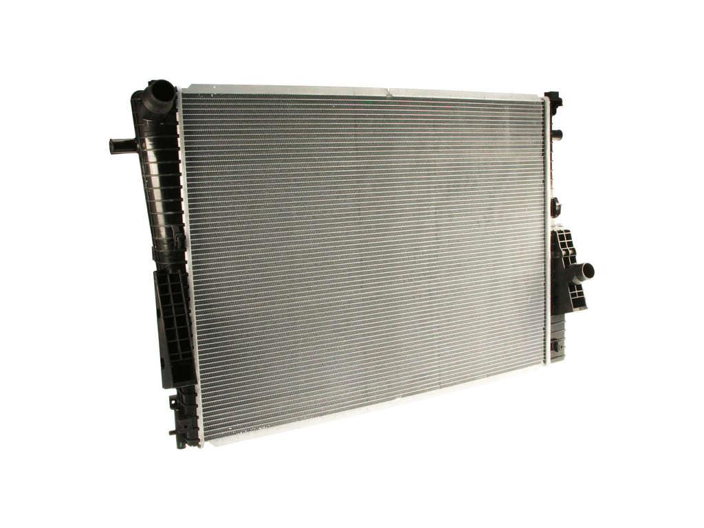 2008-2010 Ford F-550 Super Duty Radiator (CSF)