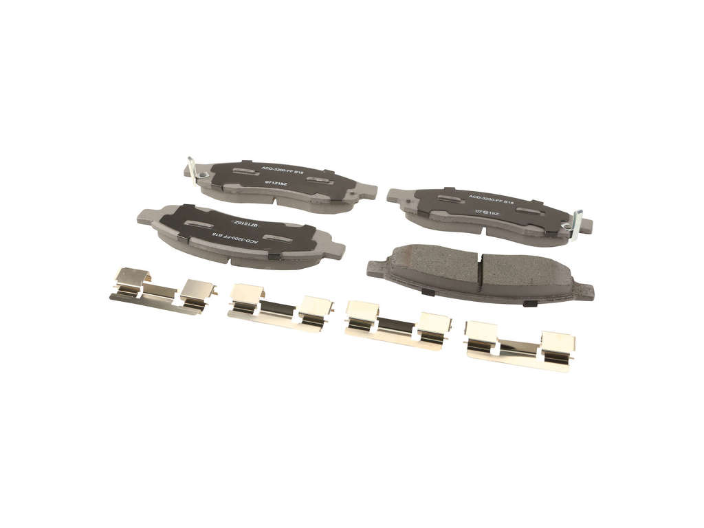 2004-2006 INFINITI QX56 Disc Brake Pad Set - Front (ACDelco)