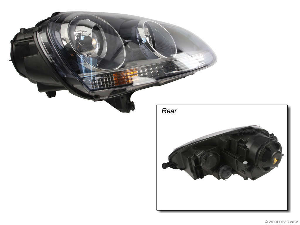 2005-2010 Volkswagen Jetta Headlight Assembly - Right (Magneti Marelli)