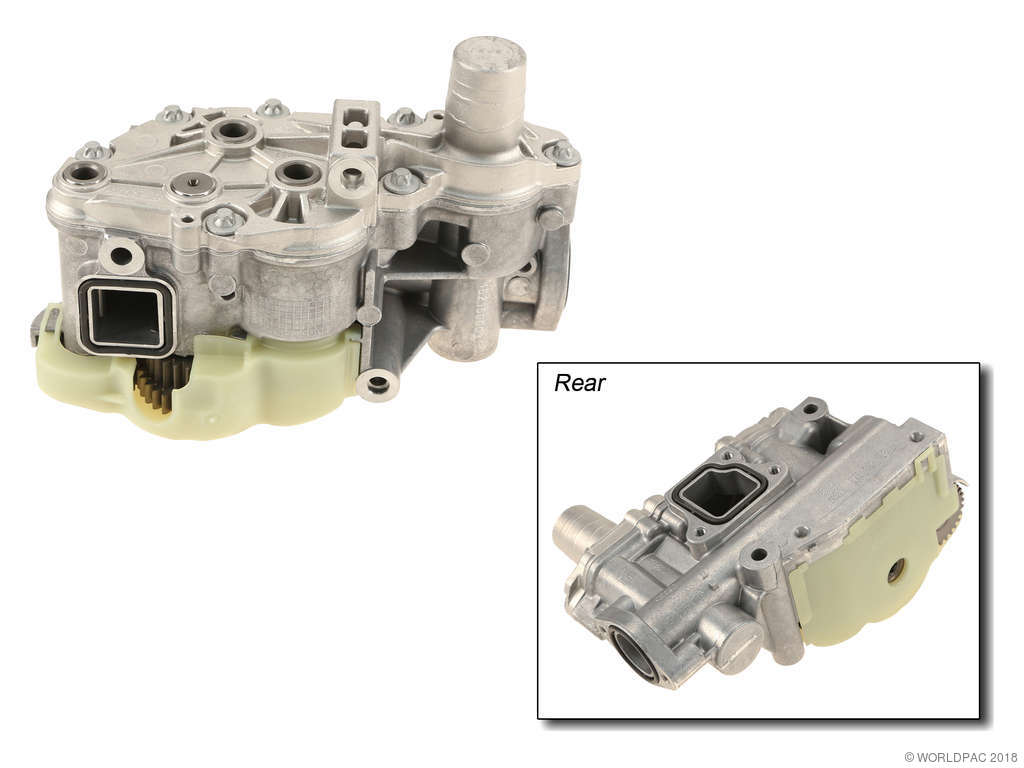 2007 Audi RS4 Engine Oil Pump (Genuine)