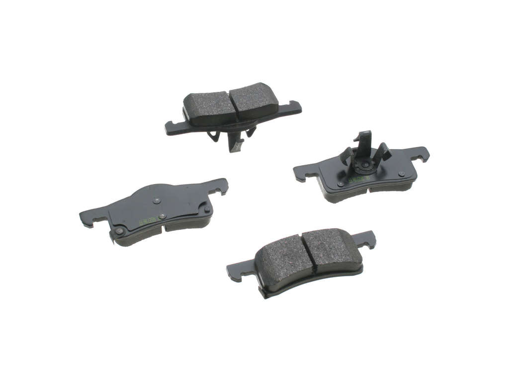 2003-2006 Lincoln Navigator Disc Brake Pad Set - Rear (Akebono)