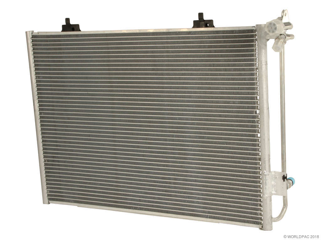 2004-2008 Chrysler Crossfire A/C Condenser (Nissens)