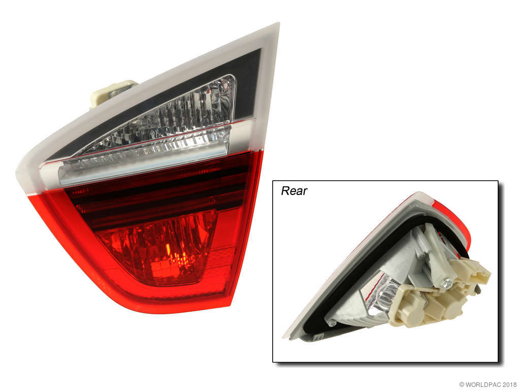 2007-2008 BMW 328i Tail Light Lens - Right (Magneti Marelli)
